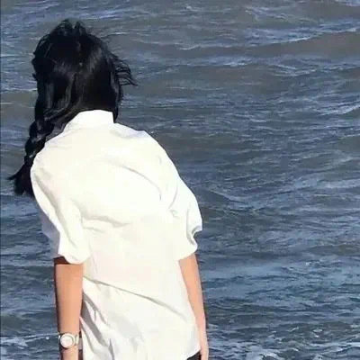 昌都伴游女生武映颖的资料